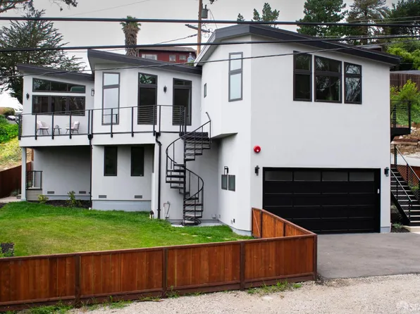 882 Stetson St, Moss Beach, CA 94038