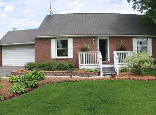 29100 Martindale Rd, New Hudson, MI 48165