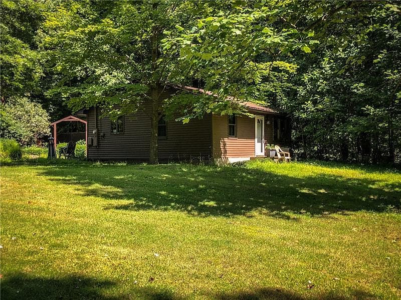 2nd image of 146 Wren Dr