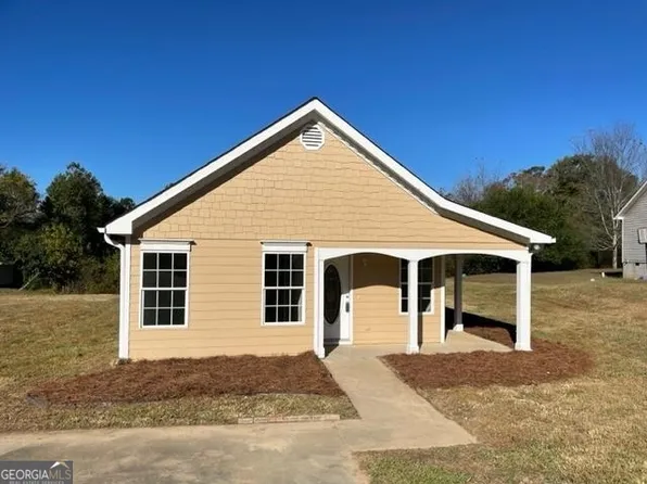 111 Zachary Dr, Talking Rock, GA 30175