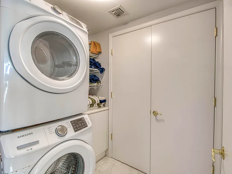 2650 Lake Shore Dr #2303 — Photo 26
