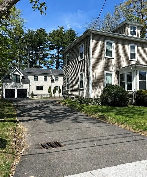 95 Crescent St #95 — Photo 23