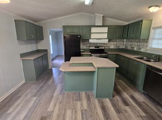 908 Palmer Ct, Kodak, TN 37764