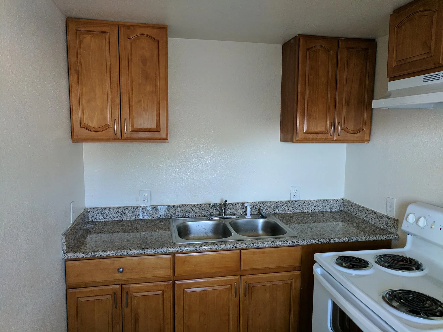 29473 Ellensburg Avenue — Photo 3