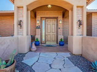 1575 S Walnut Spring Pl, Green Valley, AZ 85614