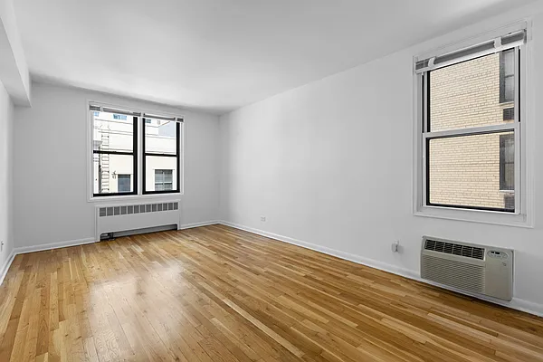 Rented by Compass | media 7