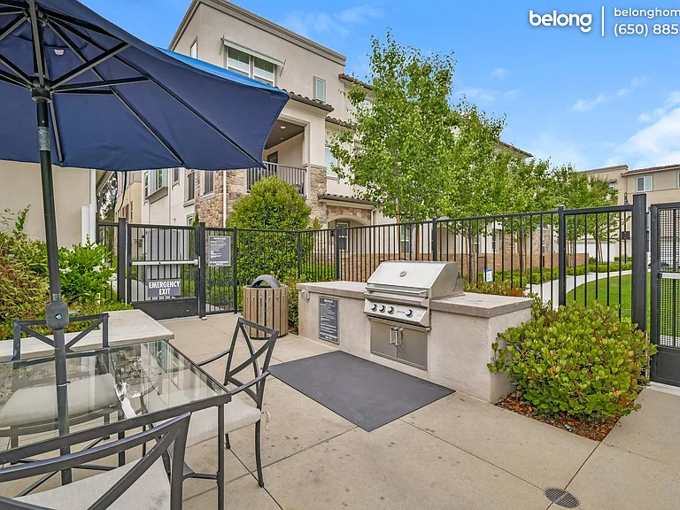 1523 Saint Simon Cir #B — Photo 21