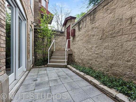 2nd image of 2023 W Cortland St