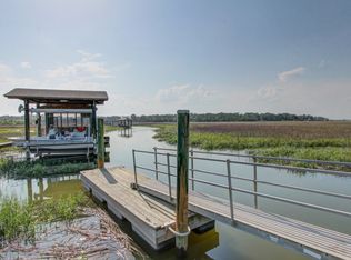 611 Suncrest Blvd, Savannah, GA 31410