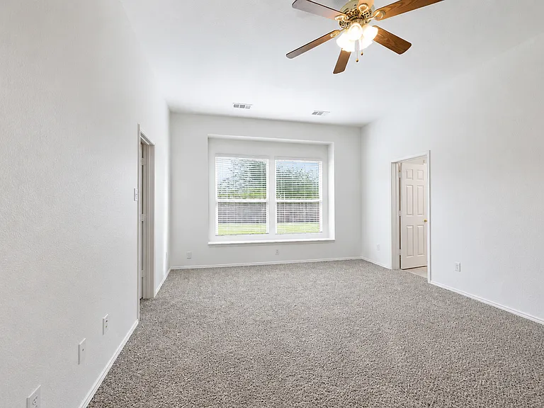 10057 Wyndbrook Dr — Photo 20
