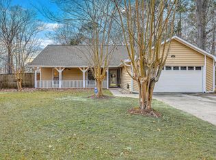 201 Sweetbriar Rd, Summerville, SC 29485