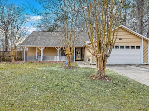 201 Sweetbriar Rd, Summerville, SC 29485