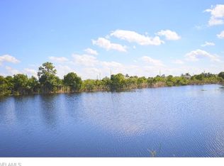 1746 NW 9th Ave, Cape Coral, FL 33993