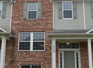 2458 Emily Ln, Elgin, IL 60124