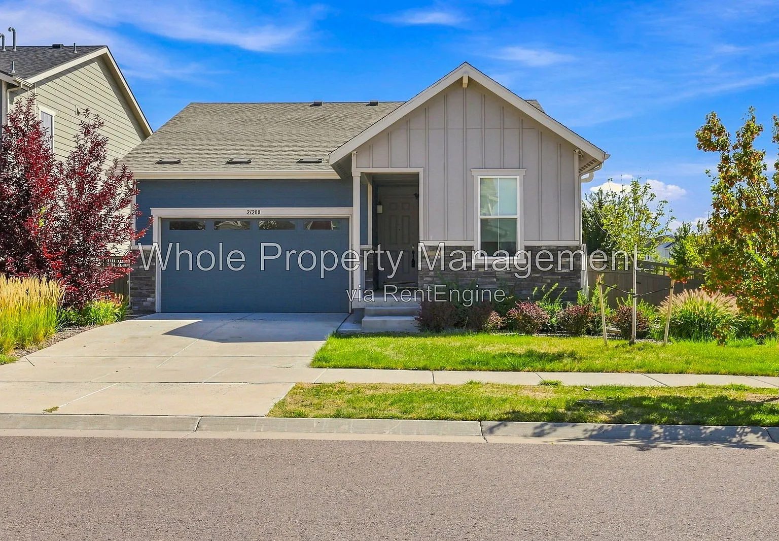 4 bed, 3.0 bath, 2400 sqft, $3,500 — Photo 1