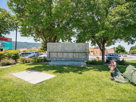 2nd image of 5755 Stonecliff Vista Ln