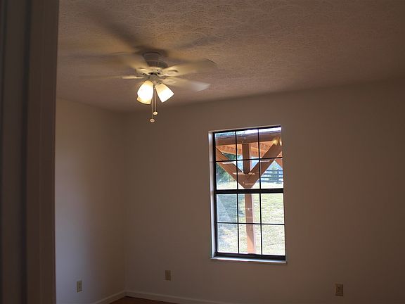 5th image of 5538 Carlyle Ave