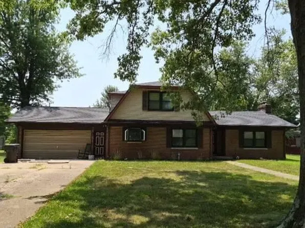 1879 Lezlie Ln, Linton, IN 47441