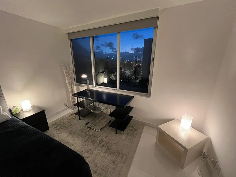 1000 West Ave #407 — Photo 11