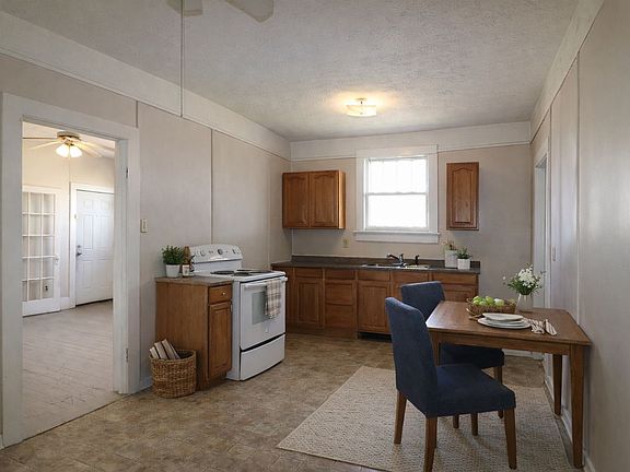 5th image of 100 N Files St