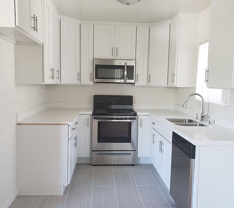 1st image of 1350 E Acacia Ave APT D