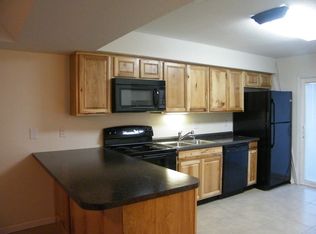 30 Mimosa Dr APT 1, Franklin, NC 28734