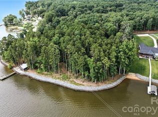 245 Sailors Rest Dr, Lexington, NC 27292