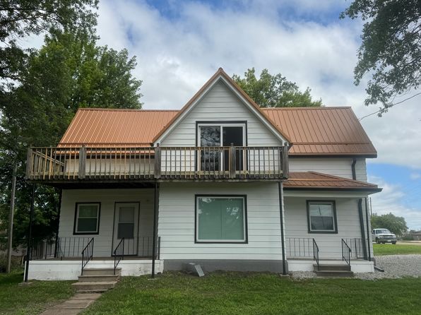 103 5th St