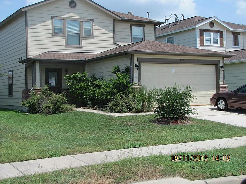 2nd image of 6526 Hawthorne Falls Ln