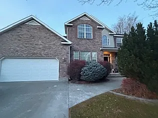 166 Woodhaven Ln Photo 1