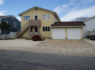 8 Bayside Ter, Seaside Heights, NJ 08751