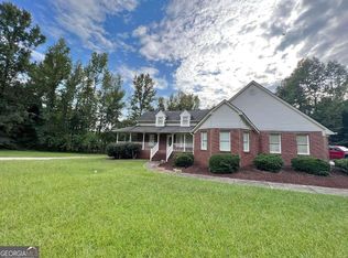 181 Scarborough Rd, Stockbridge, GA 30281