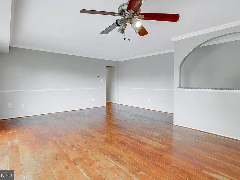 3240 S 28th St #303 — Photo 22