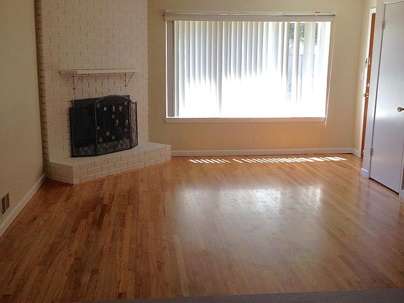 4th image of 2332 New Jersey Ave