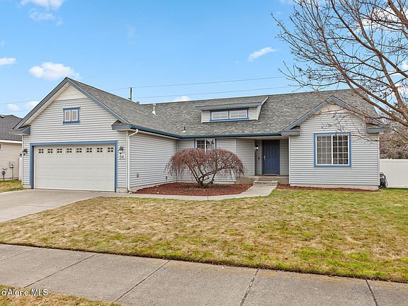 2nd image of 8188 N Ainsworth Dr