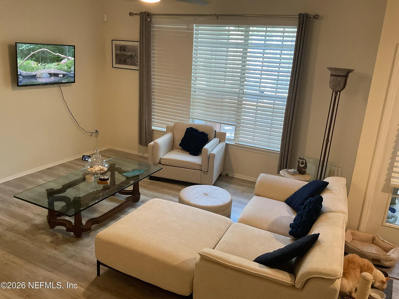 1 bed, 1.0 bath, $1,900 — Photo 2