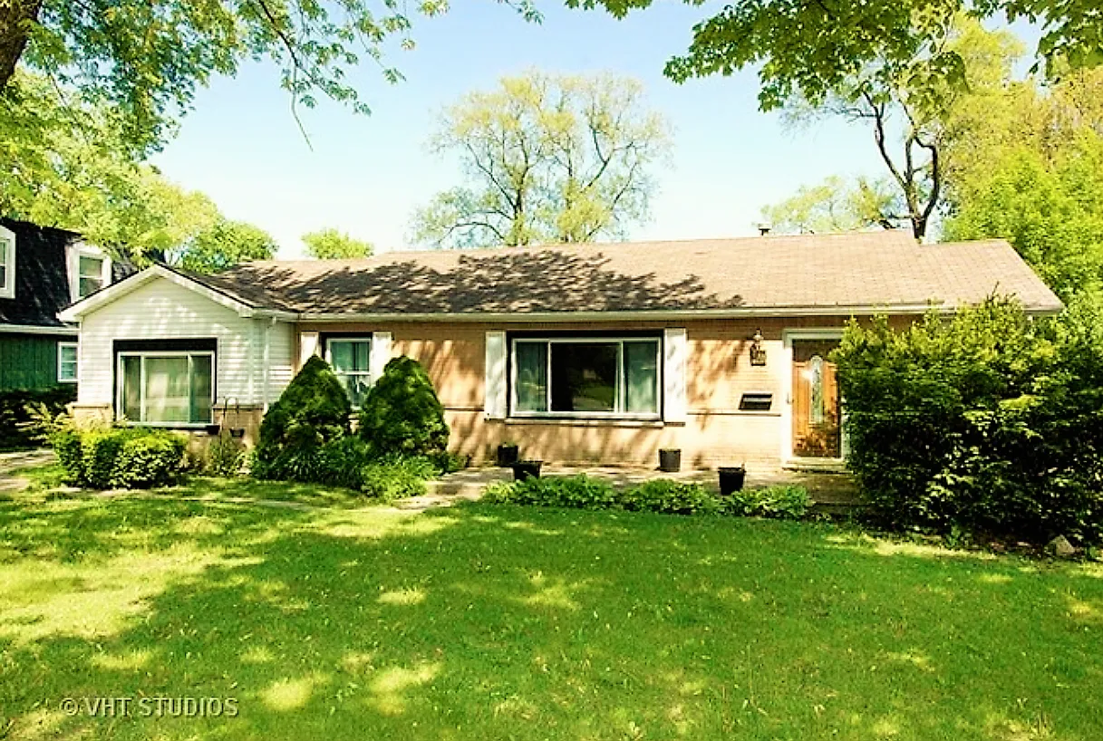 745 Cumberland St photo 1