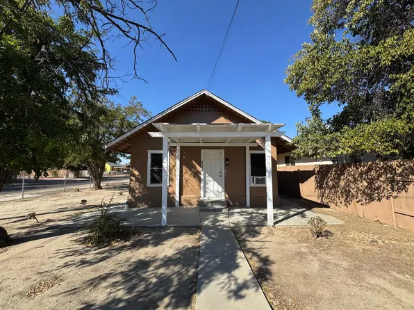 224 W Latham Ave, Hemet, CA 92543