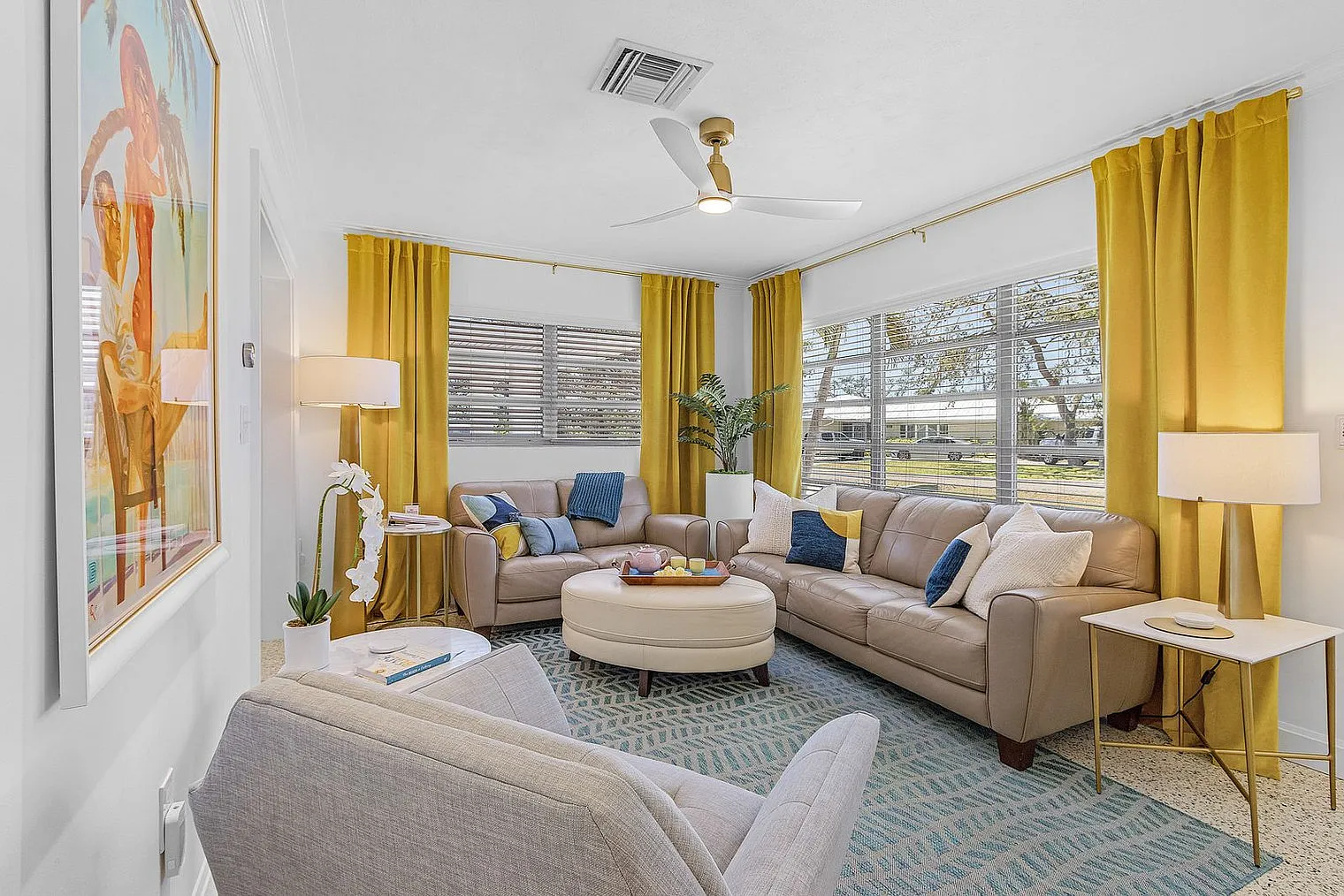 2 bed, 1.0 bath, 1194 sqft, $4,580 — Photo 1