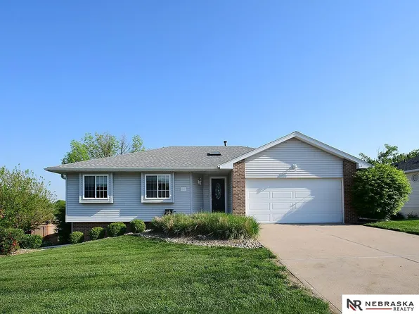 838 Bordeaux Ave, Bellevue, NE 68123