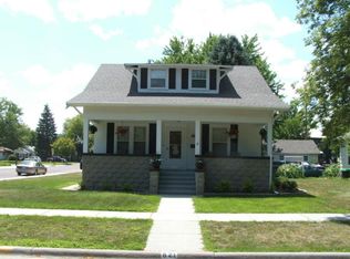 821 E 2nd Ave, Mitchell, SD 57301