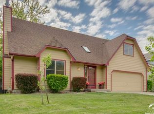 329 Edinburgh Rd, Lawrence, KS 66049
