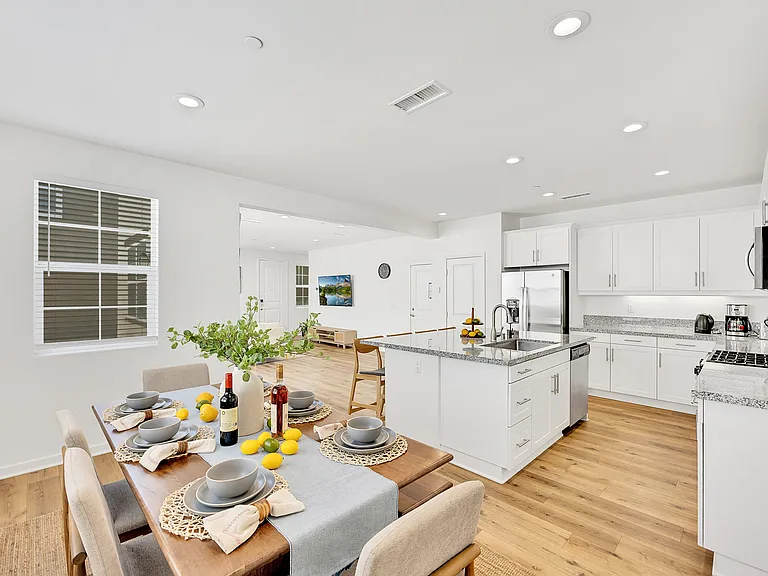 13894 La Pradera Way — Photo 4