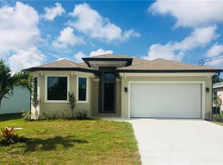 156 Yellow Pine Dr, Rotonda West, FL 33947