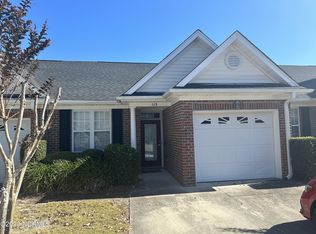 5006 Carleton Dr #115, Wilmington, NC 28405