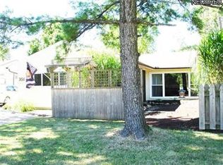 351 Barrett Rd, Berea, OH 44017