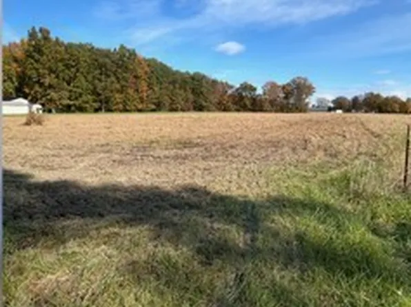 685 S Grange Hall Road, Hanover, IN 47243