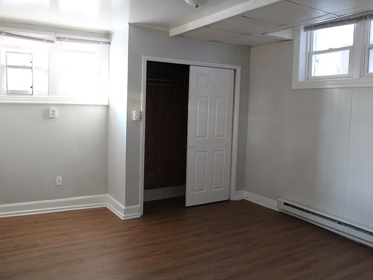 165 Summit Ave — Photo 33