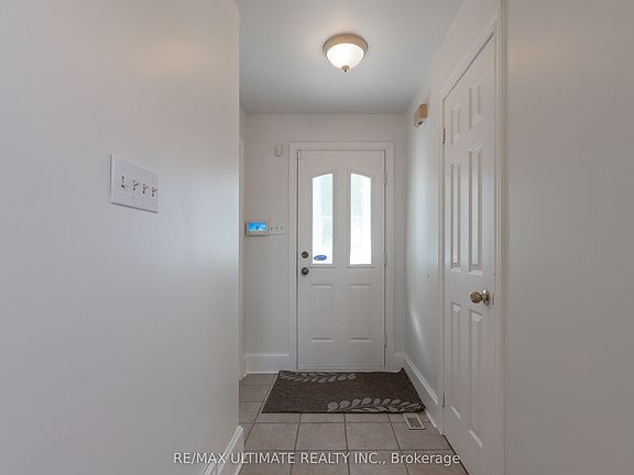 2nd image of 6 Redberry Pkwy