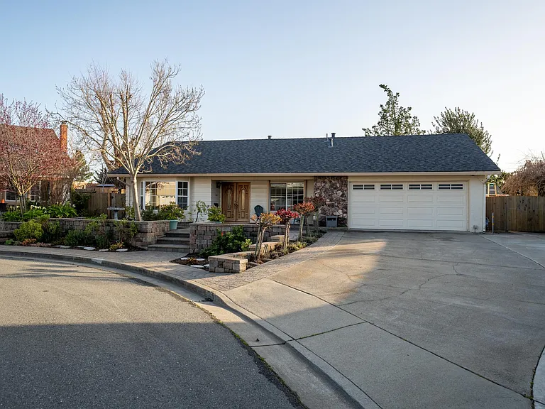 3605 Deer Park Ct — Photo 1